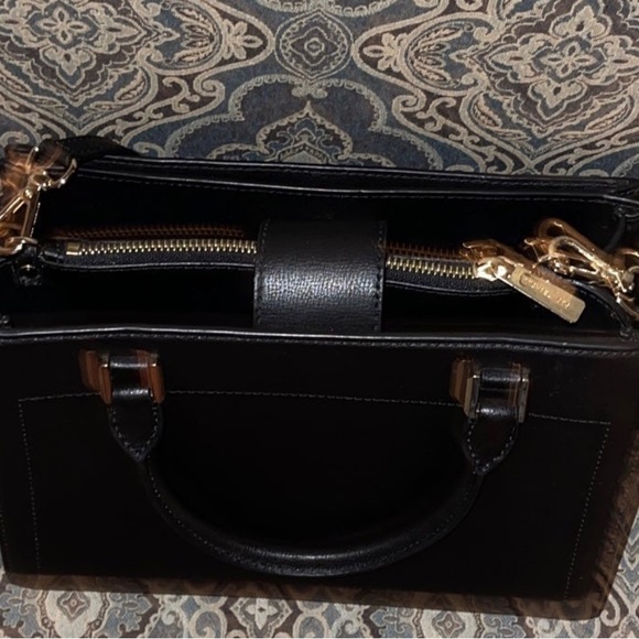 Michael Kors Kinsley Accordian, Satchel and wallet!! NWOT - Picture 5 of 9